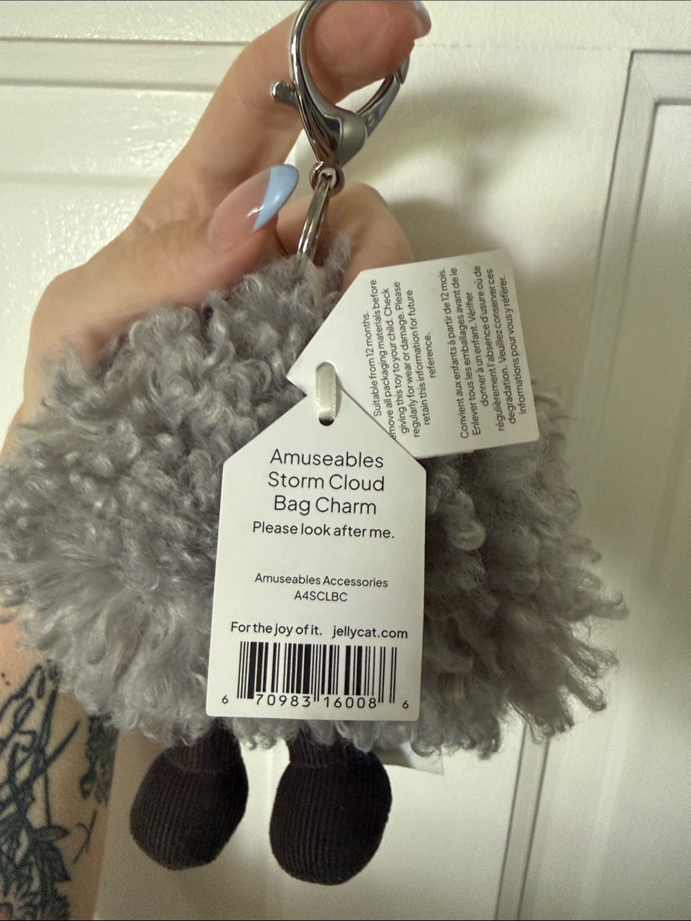Jellycat Amuseables Storm Cloud bag charm - Picture 4 of 4